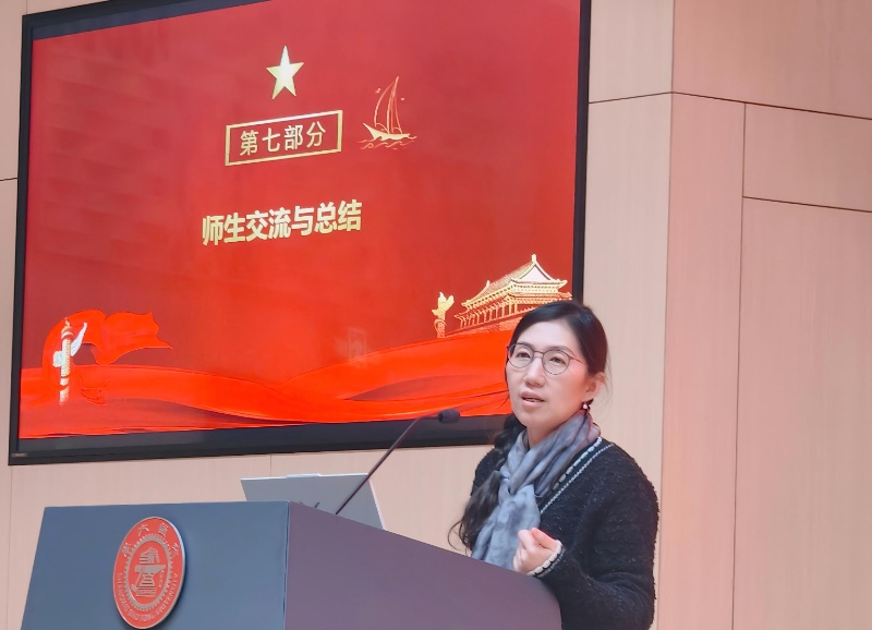 1764551295638197.jpg 图4 郭莉老师交流_resized.jpg